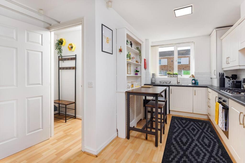 Sunshine Terrace By Happy Sunshine Stay Manchester Extérieur photo